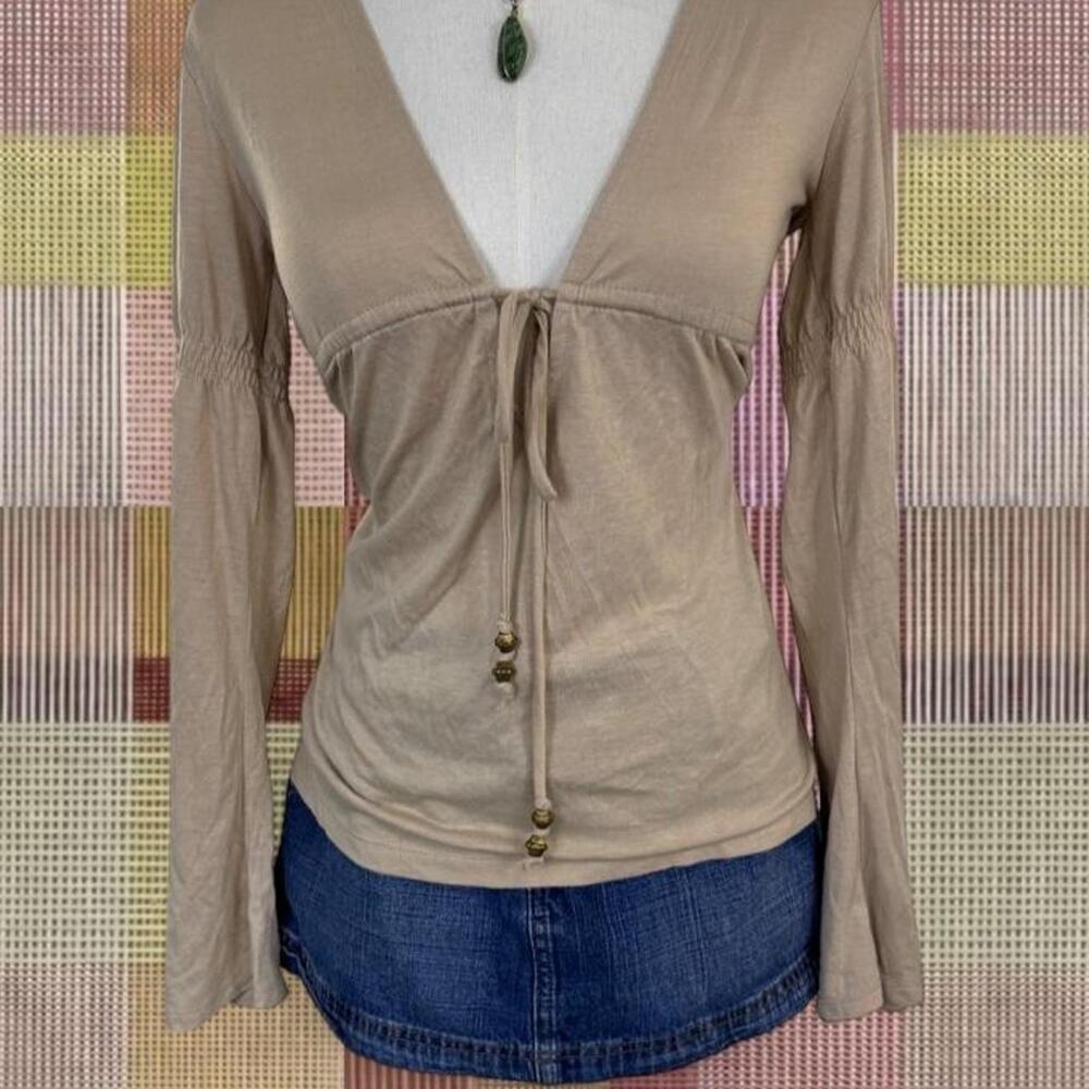 Vintage 2000’s No Boundaries Tan Fairy Long Sleeve Top